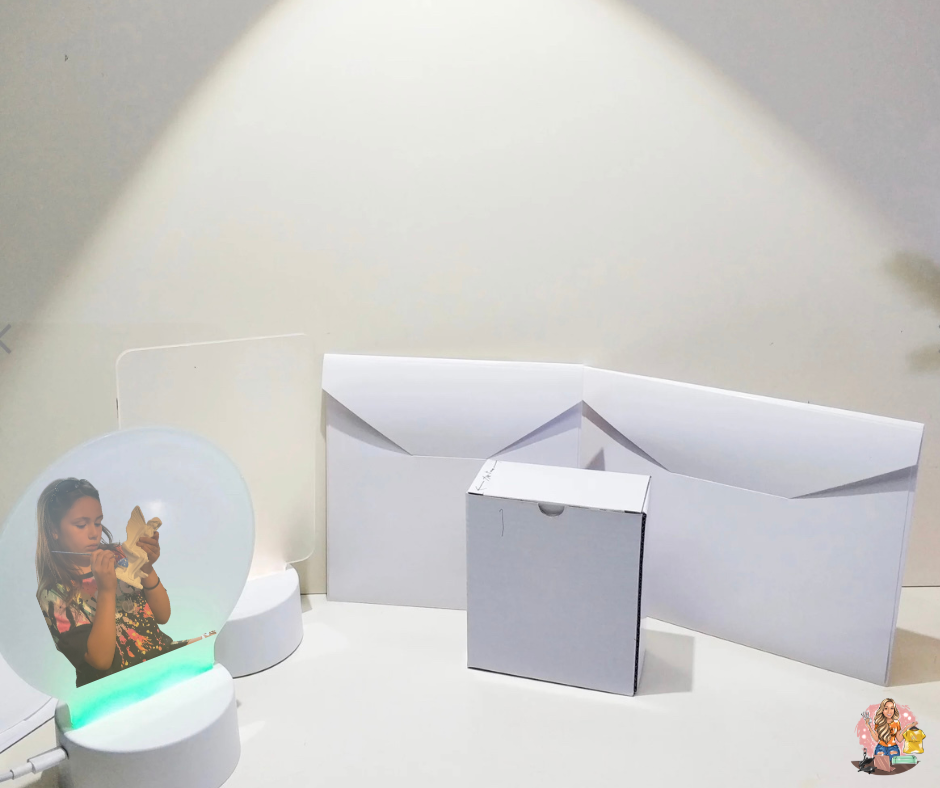 Circle Sublimation Acrylic LED Color Changing Photo Stand